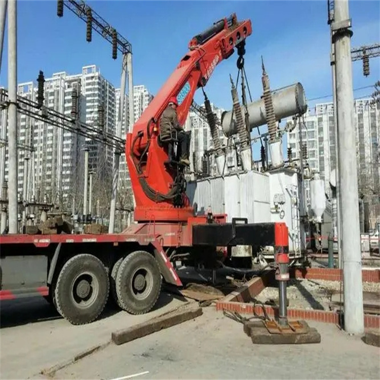 六枝特就近吊车出租|工地厂房吊装设备租赁|24小时高效响应