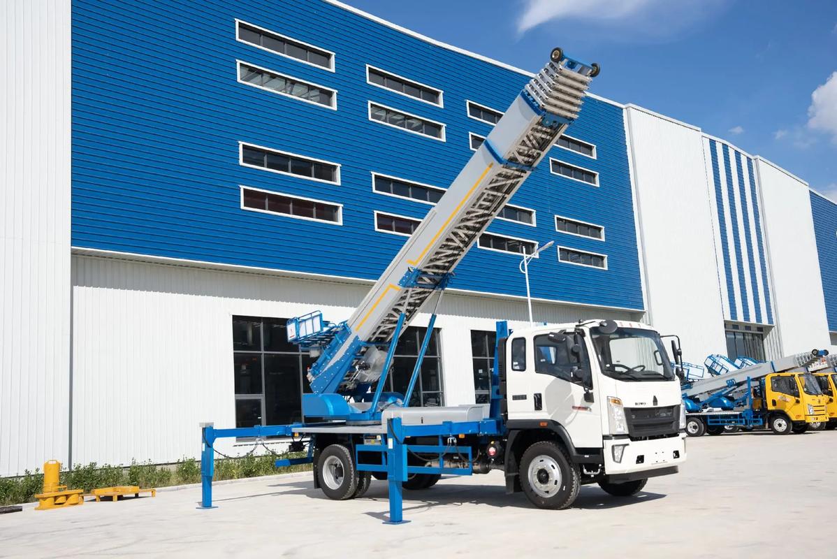 六枝特小型云梯车上料车租赁多少钱