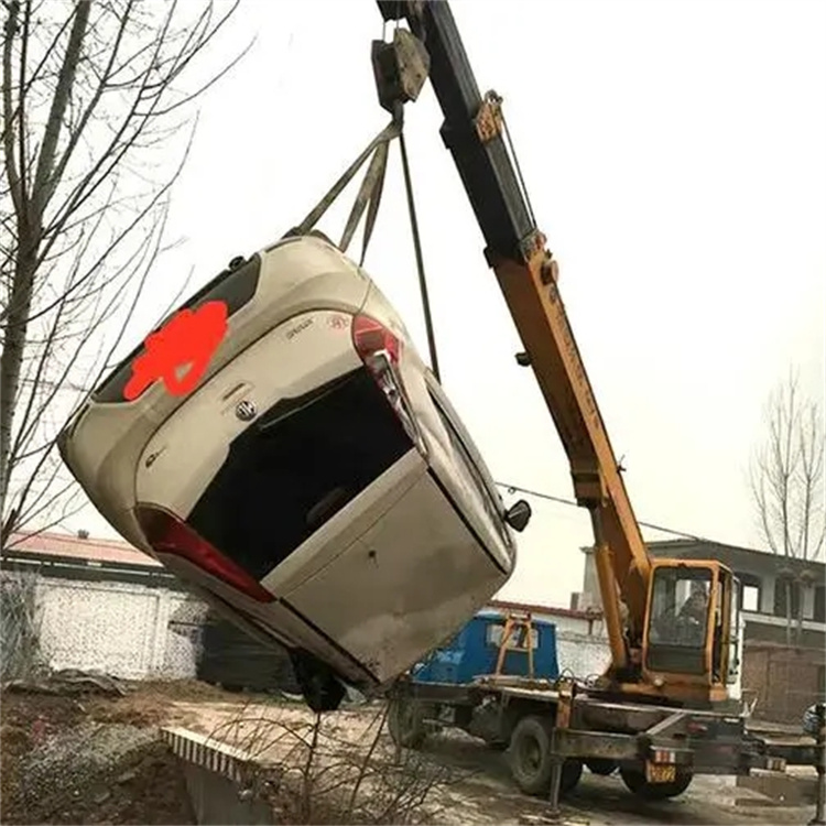 六枝特随时待命，吊车24小时道路救援服务全解析